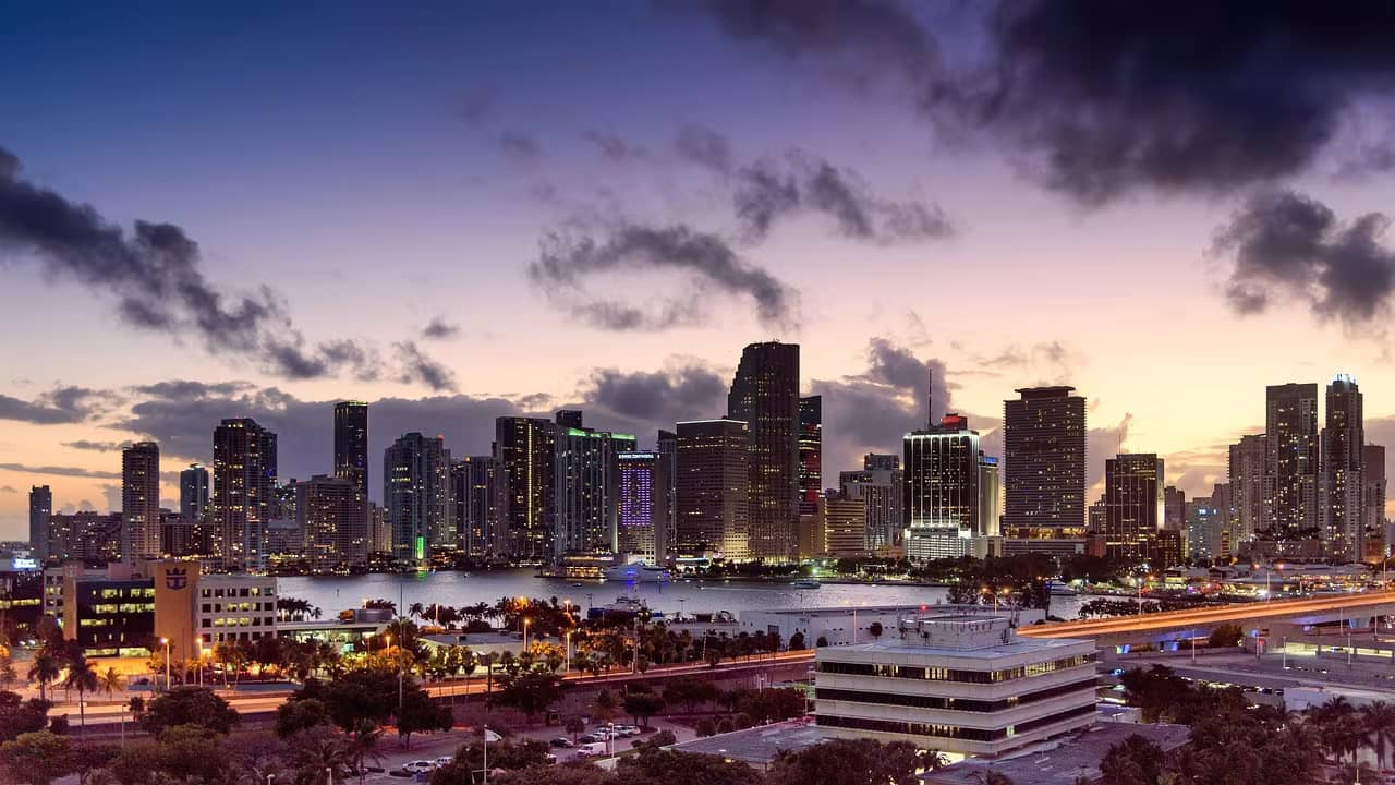 Executive Recruiters Miami Florida - Executive Headhunters Miami FL